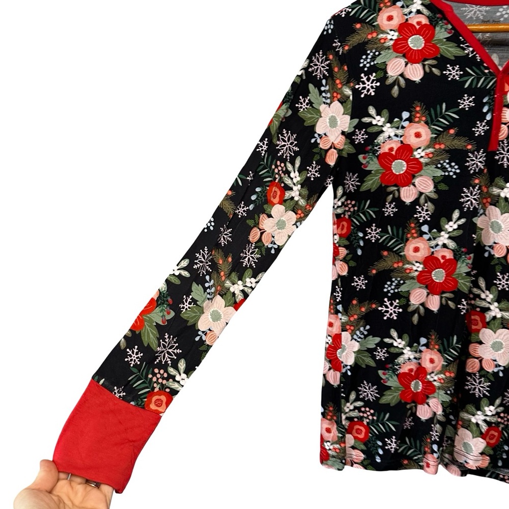 NEW Little Sleepies Poinsettia Floral Bamboo Pajama Top Small Long Sleeve - Picture 4 of 10